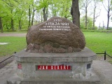 Obelisk ku czci twórców konstytucji