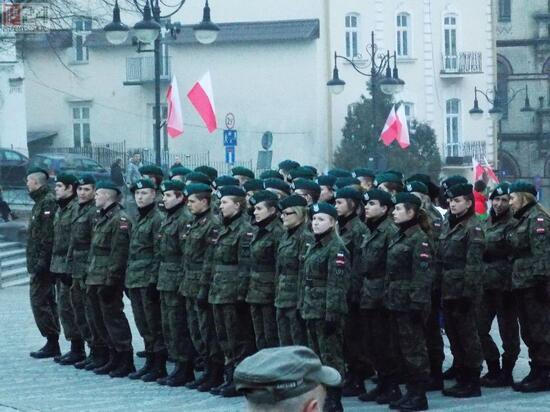 film - https://www.youtube.com/watch?v=HNdGltXMdcA