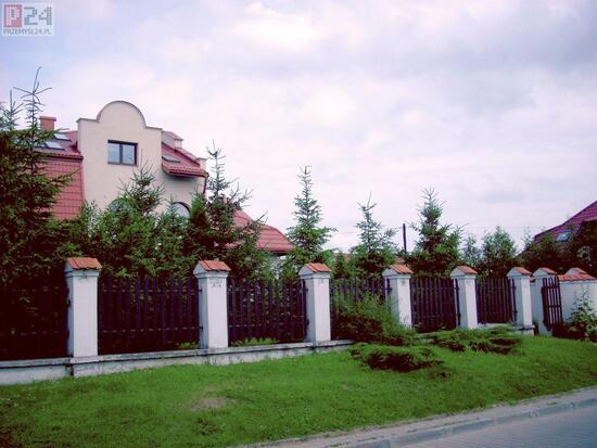 ul: Swobodna