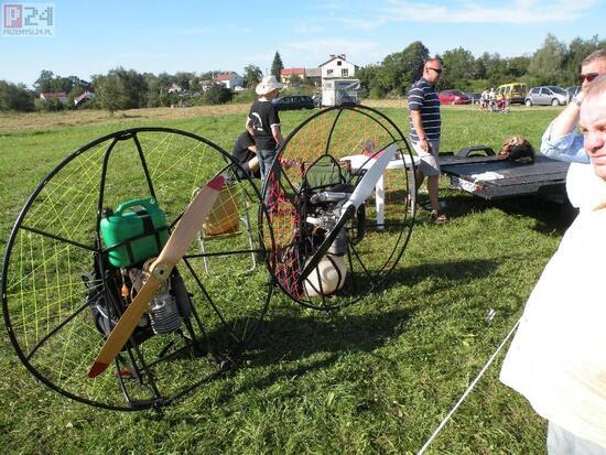 film  -  www.youtube.com/watch?v=GwGvQXL_d5c