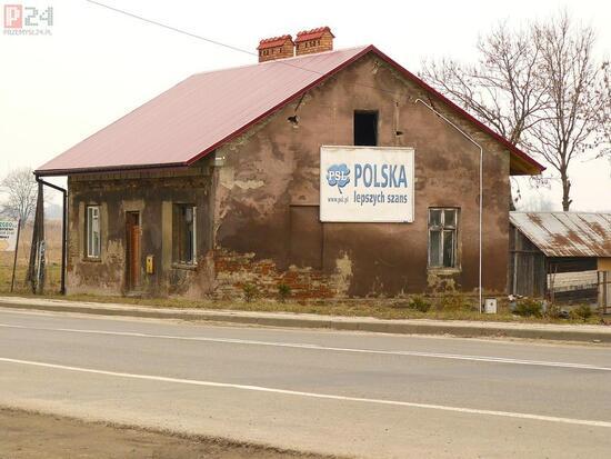 pol.......