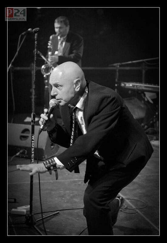 Shakin Dudi - Ireneusz Dudek - by pipek