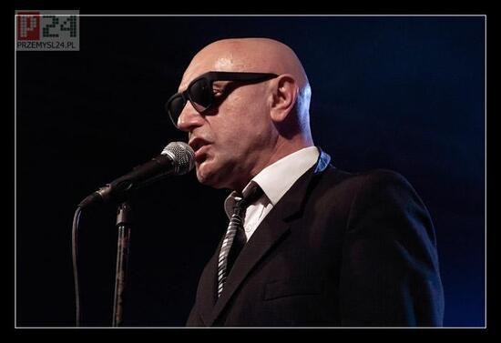 Shakin Dudi - Ireneusz Dudek - by pipek