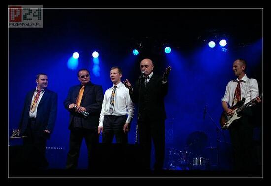 Shakin Dudi - Ireneusz Dudek - by pipek