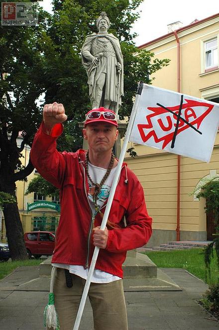 NAPRZUD BRACHY I SIOSTRY BRONMY SIE PRZED GADZIMI ZAKUSAMI. (((UWAGA CZYTAJ OPIS POD ZDJECIEM))) a w szczegolnosci zdjecie 1i2