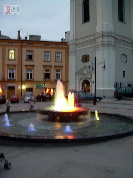 Fontanna na Placu Niepodlegoci