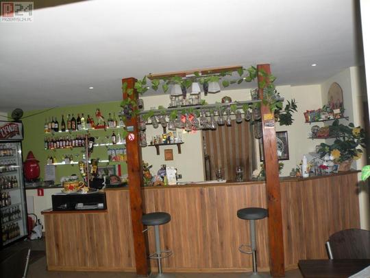Bar ma u siebie darmowy internet WI-FI a haso do WI-FI jest numer tel 514 033 373