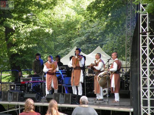 film - https://www.youtube.com/watch?v=bcd5dIBe980