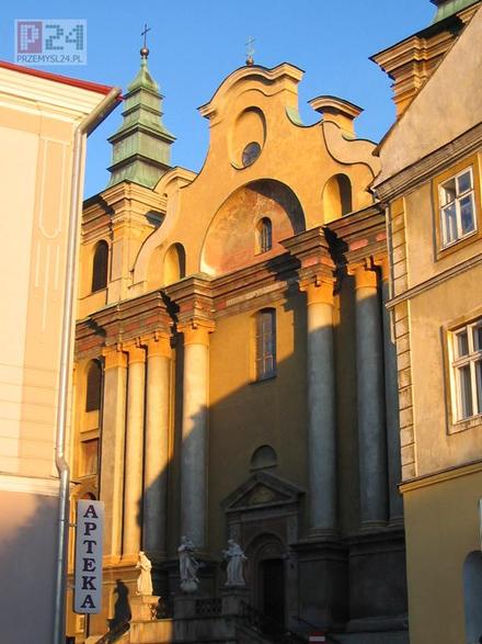 Kosciol Franciszkanow