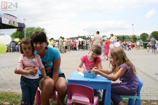 9. Piknik ycia Podkarpackiego malowanie dzieci